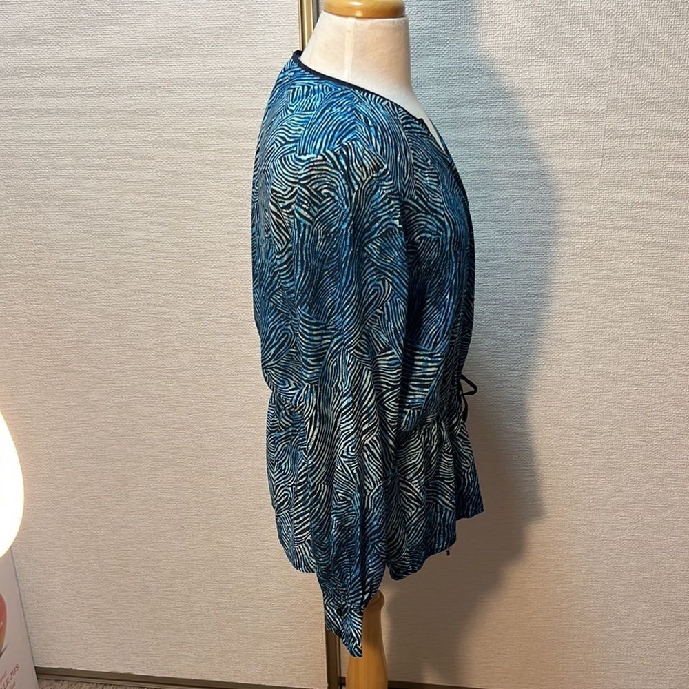 NWOT Michael Kors Top - Picture 9 of 12